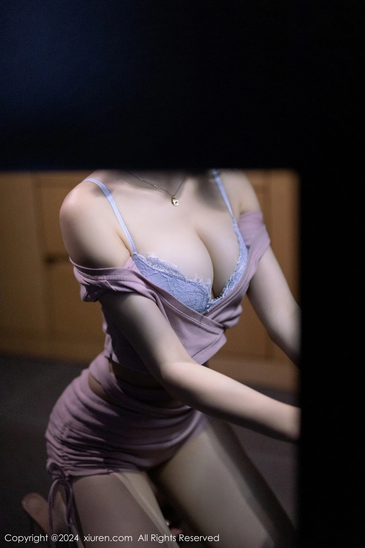 秀人集.com_[XiuRen秀人网]No.8836_模特徐莉芝Booty性感粉色服饰+白色蕾丝内衣秀曼妙身姿诱惑写真87P
