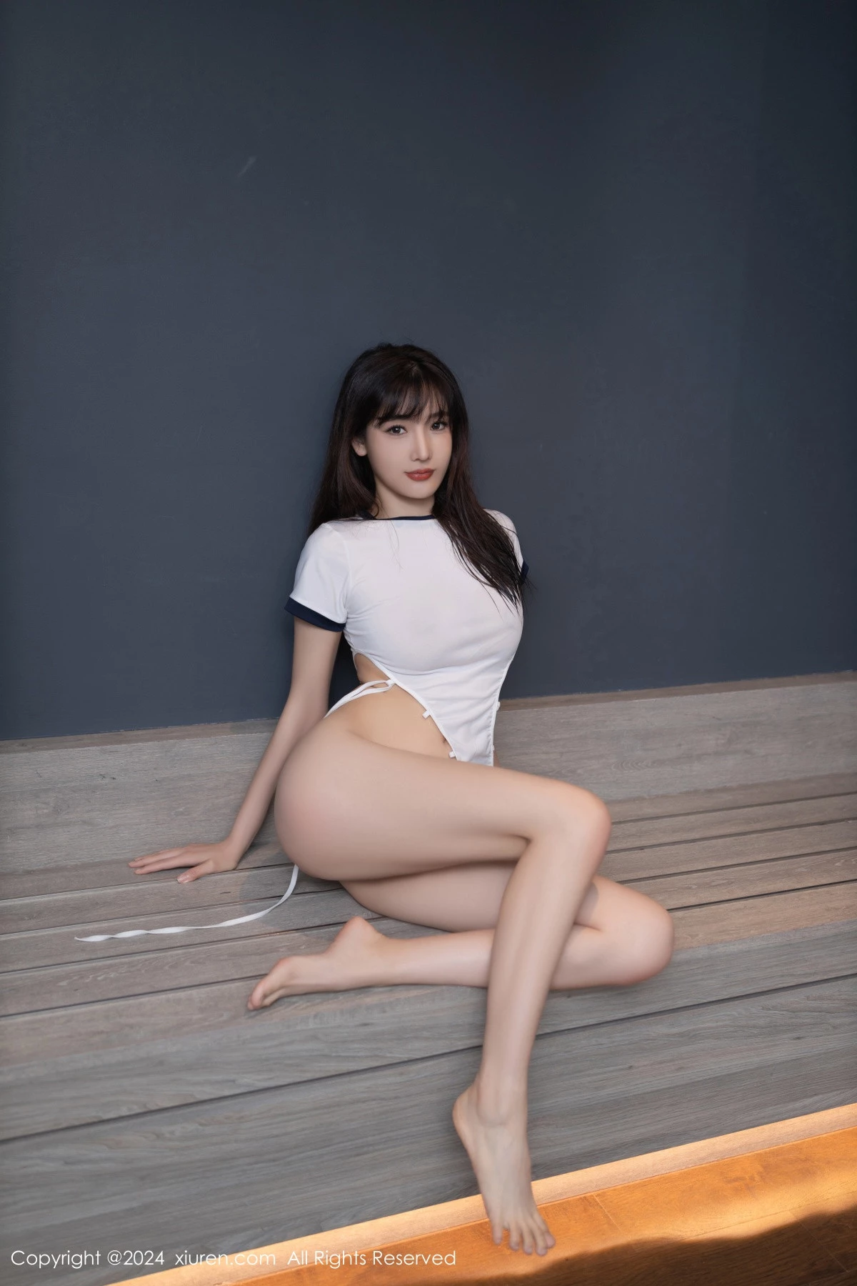 秀人集.com_[XiuRen秀人网]No.8734_模特陆萱萱海边场景性感白色连体衣配白丝袜秀完美身材诱惑写真80P