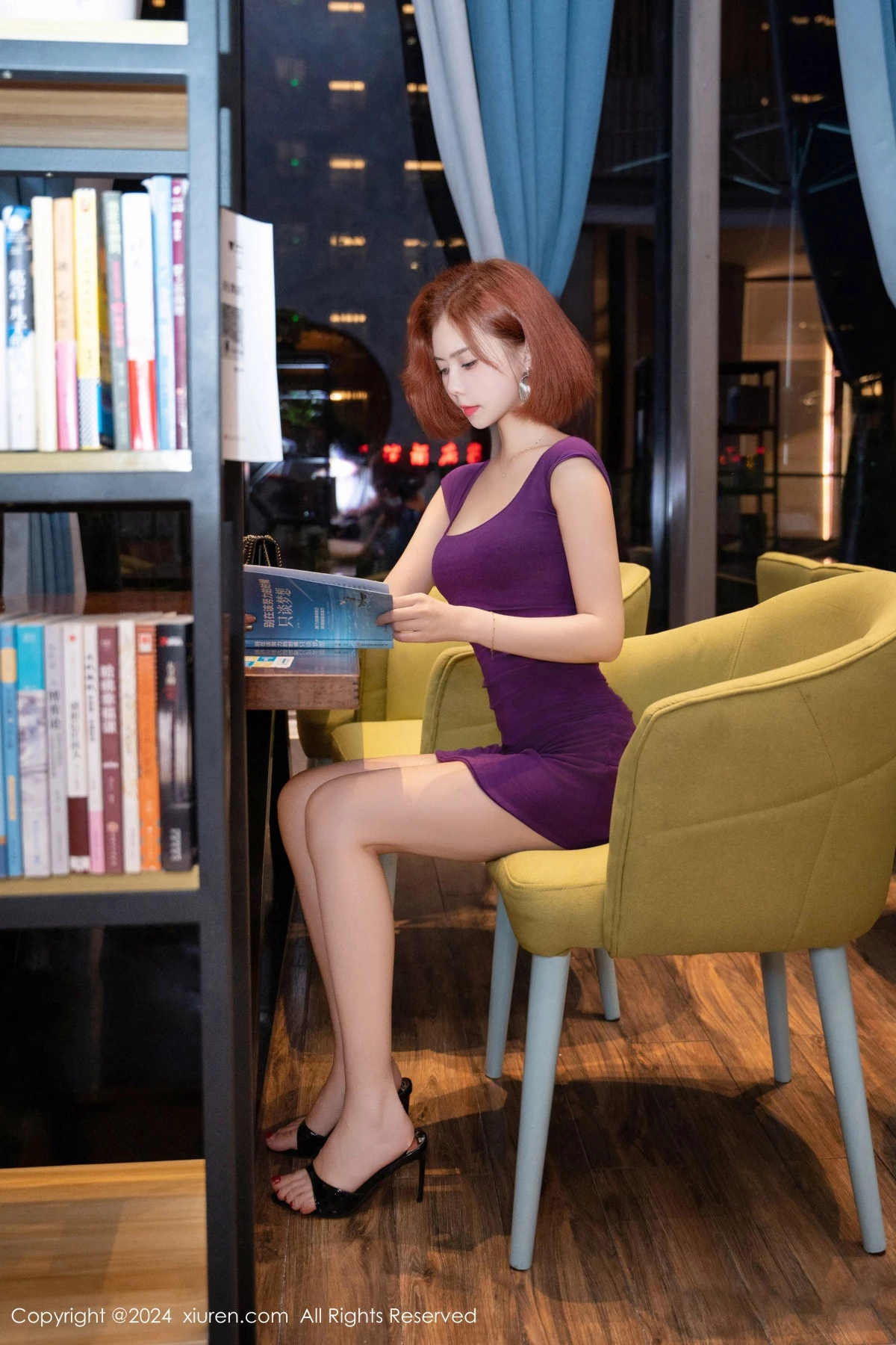 秀人集.com_[XiuRen秀人网]No.8978_模特白芷yy性感紫色连衣短裙露紫红色内衣秀曼妙身姿诱惑写真85P