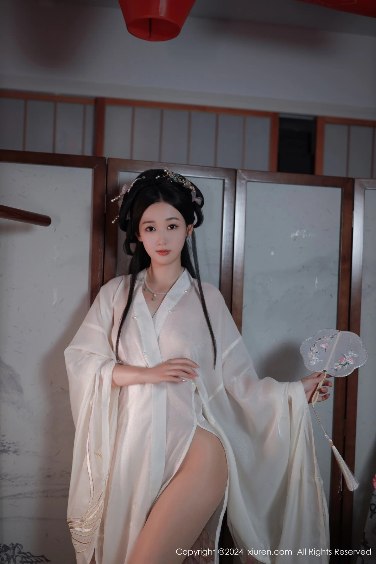 秀人集.com_[XiuRen秀人网]No.8898_模特唐安琪性感浅色古装服饰配超薄无内肉丝秀曼妙身姿诱惑写真81P