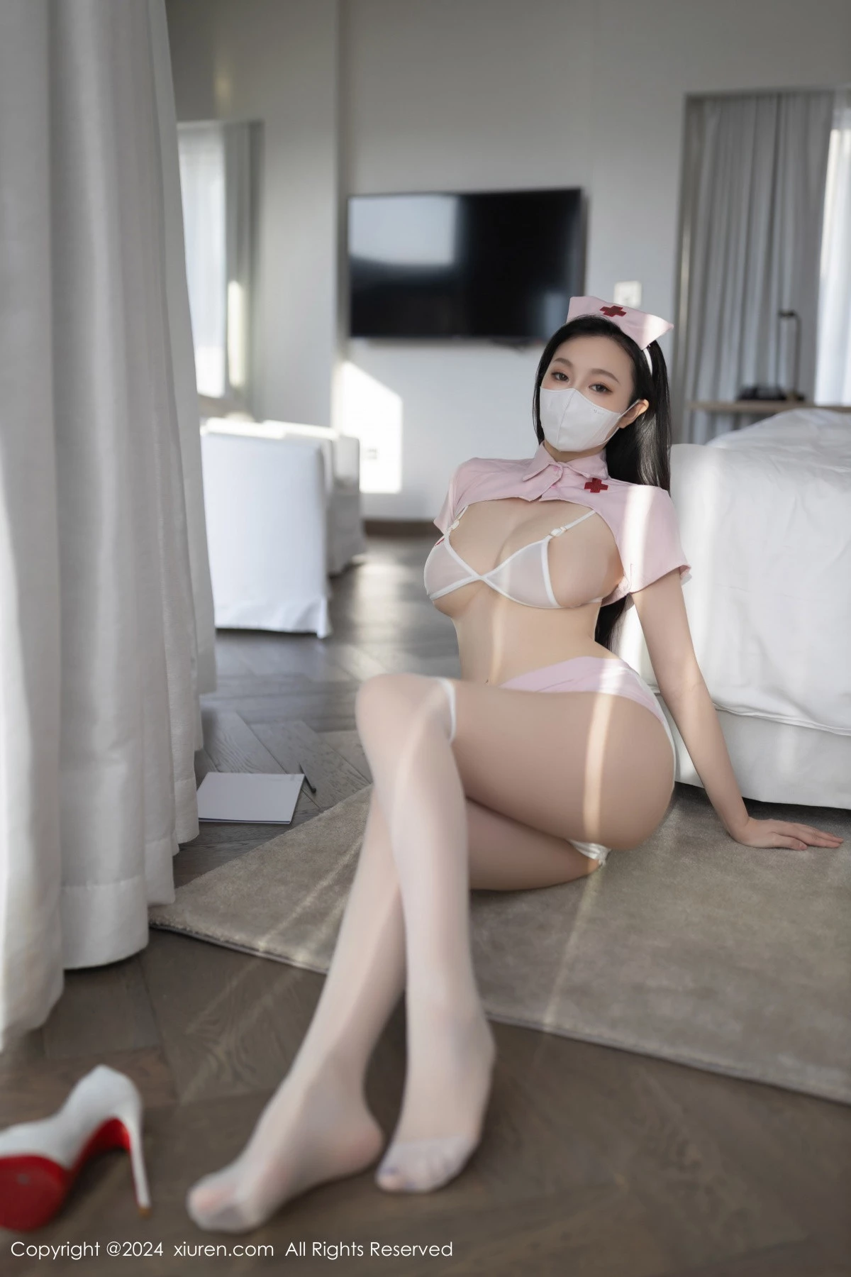 秀人集.com_[XiuRen秀人网]No.9075_模特安然anran性感粉色护士制服露白色内衣配白丝袜撩人诱惑写真80P
