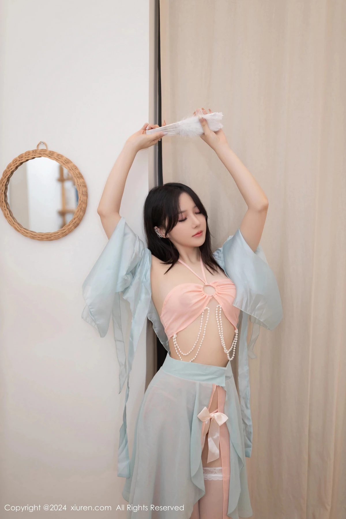秀人集.com_[XiuRen秀人网]No.9093_模特鱼子酱Fish性感古风薄纱服饰配白丝袜秀曼妙身姿诱惑写真80P