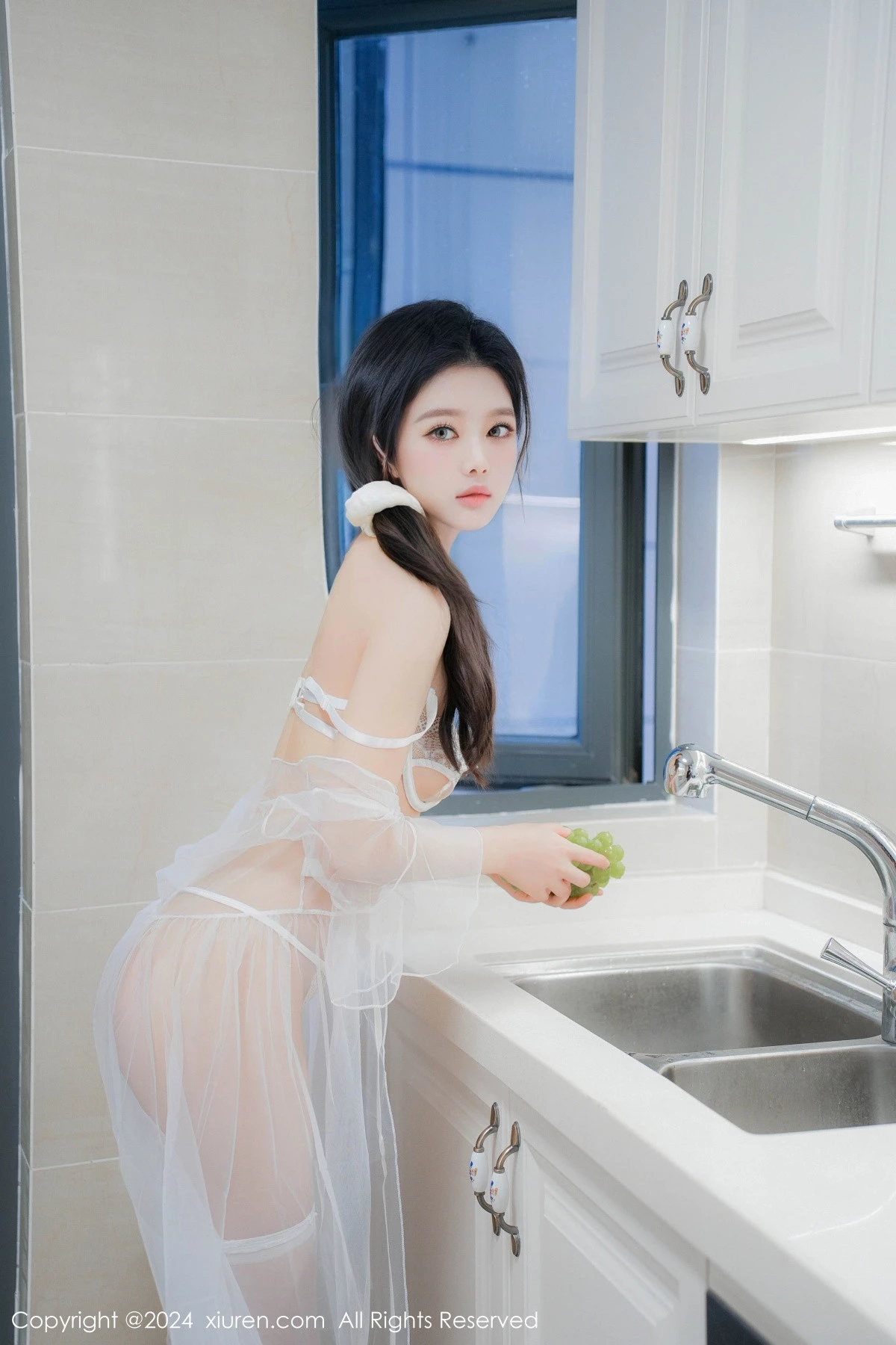 秀人集.com_[XiuRen秀人网]No.9031_新人模特于诺诺ise性感白色网纱轻透服饰配白丝袜秀美腿诱惑写真89P