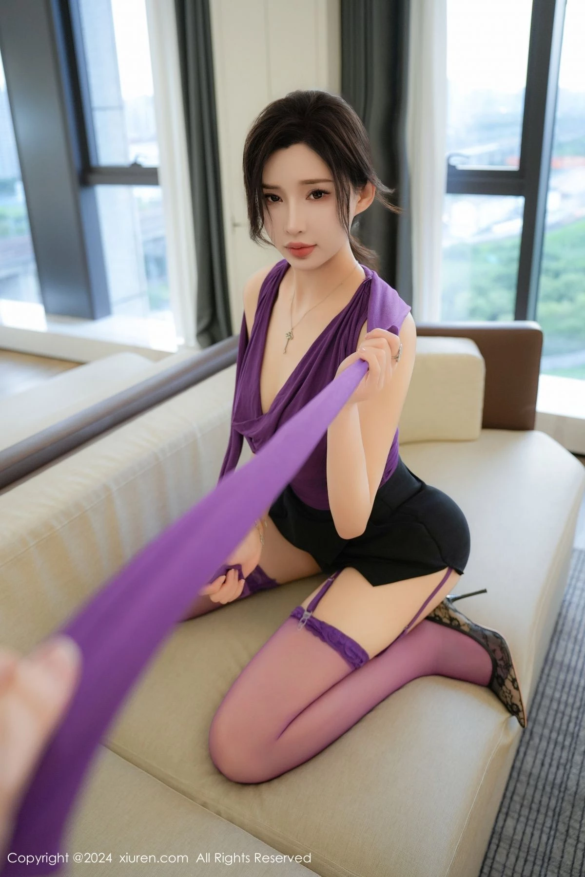 秀人集.com_[XiuRen秀人网]No.9120_女神Carol周妍希X性感紫色情趣内衣配紫丝吊袜秀丰满身材诱惑写真71P