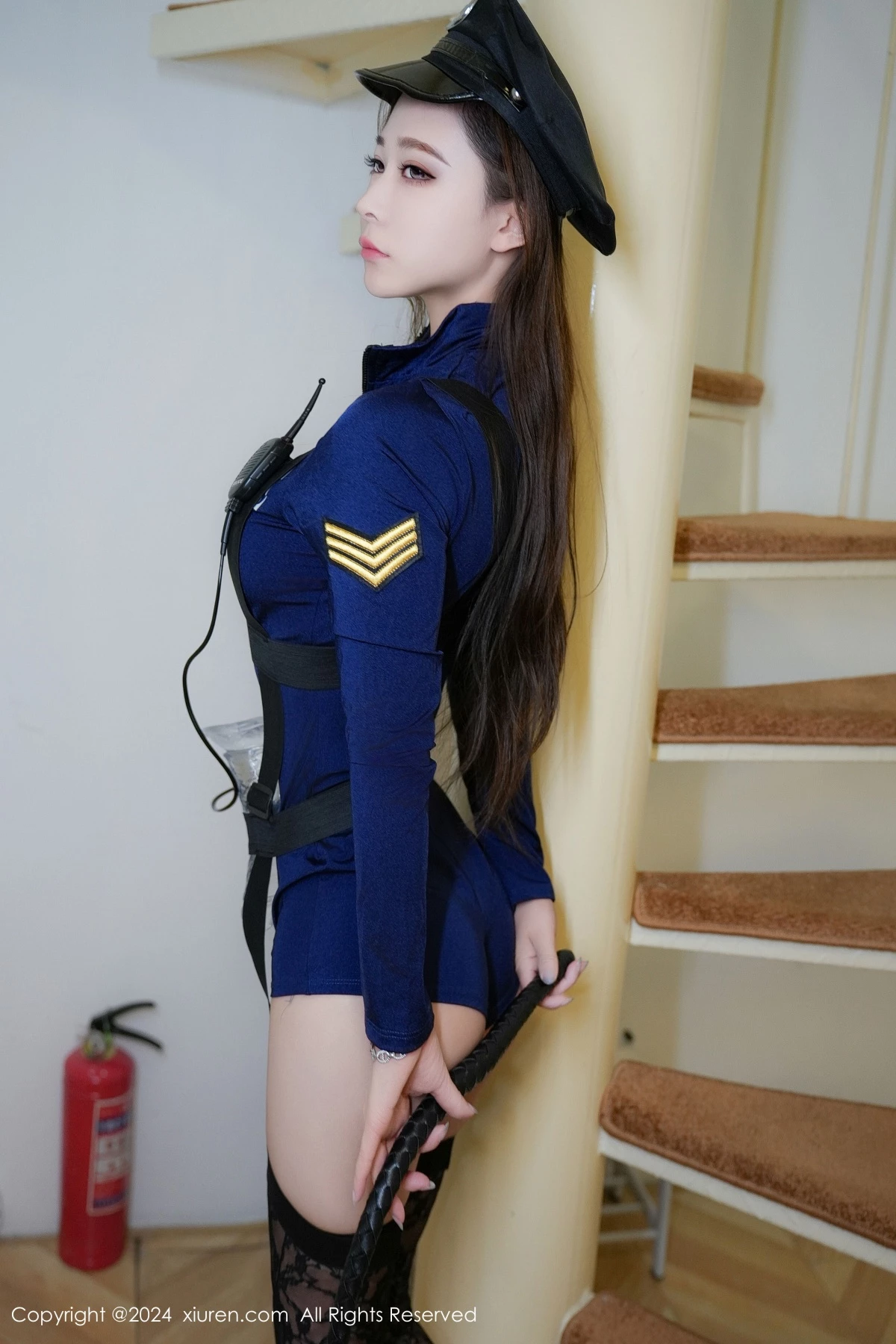 秀人集.com_[XiuRen秀人网]No.9280_模特糖糖❤Cos装扮性感蓝色制服配黑丝吊袜秀曼妙身姿诱惑写真65P