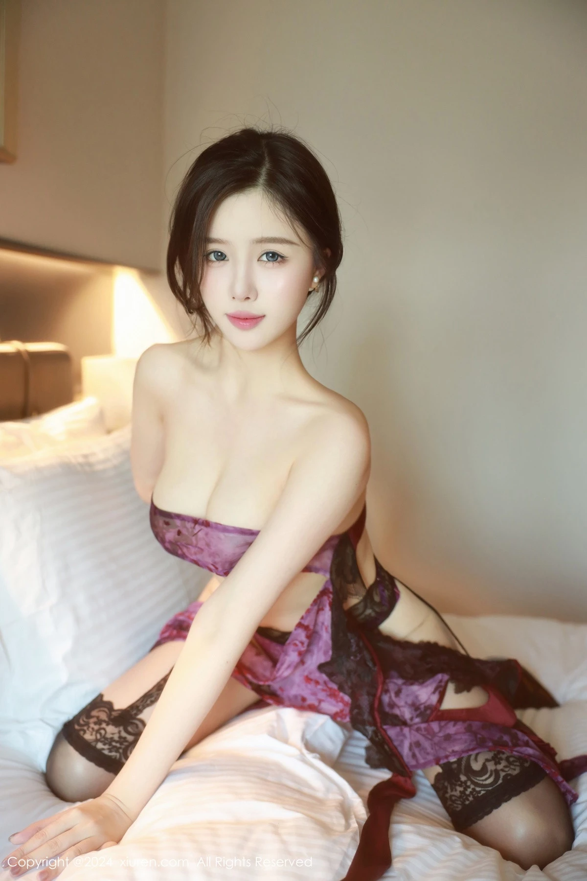 秀人集.com_[XiuRen秀人网]No.9292_模特唐翩翩性感紫黑色情趣内衣配黑丝吊袜秀完美身材诱惑写真87P