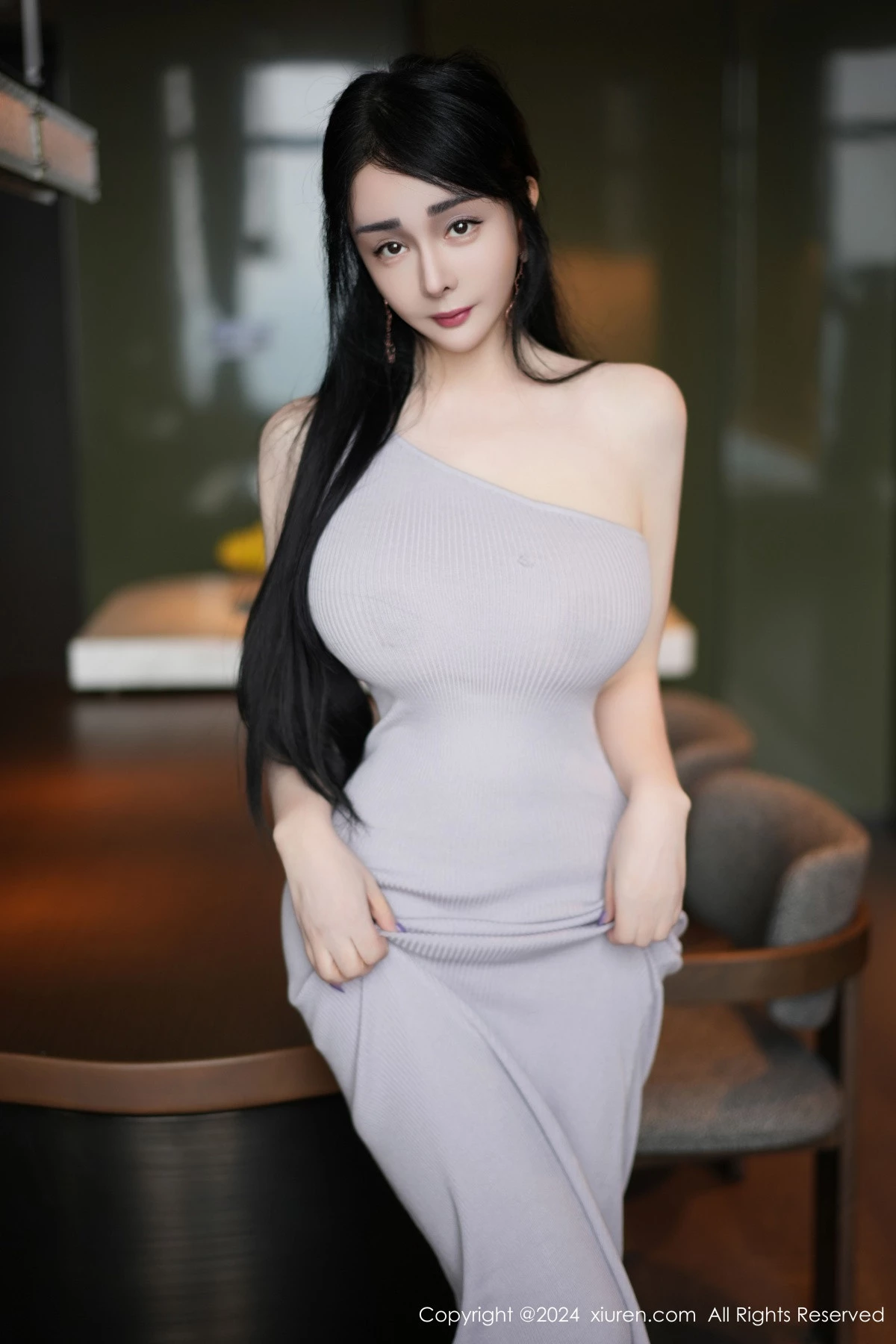 秀人集.com_[XiuRen秀人网]No.9183_模特允爾私房性感紫色连衣裙配肉色丝袜秀丰腴身材撩人诱惑写真70P