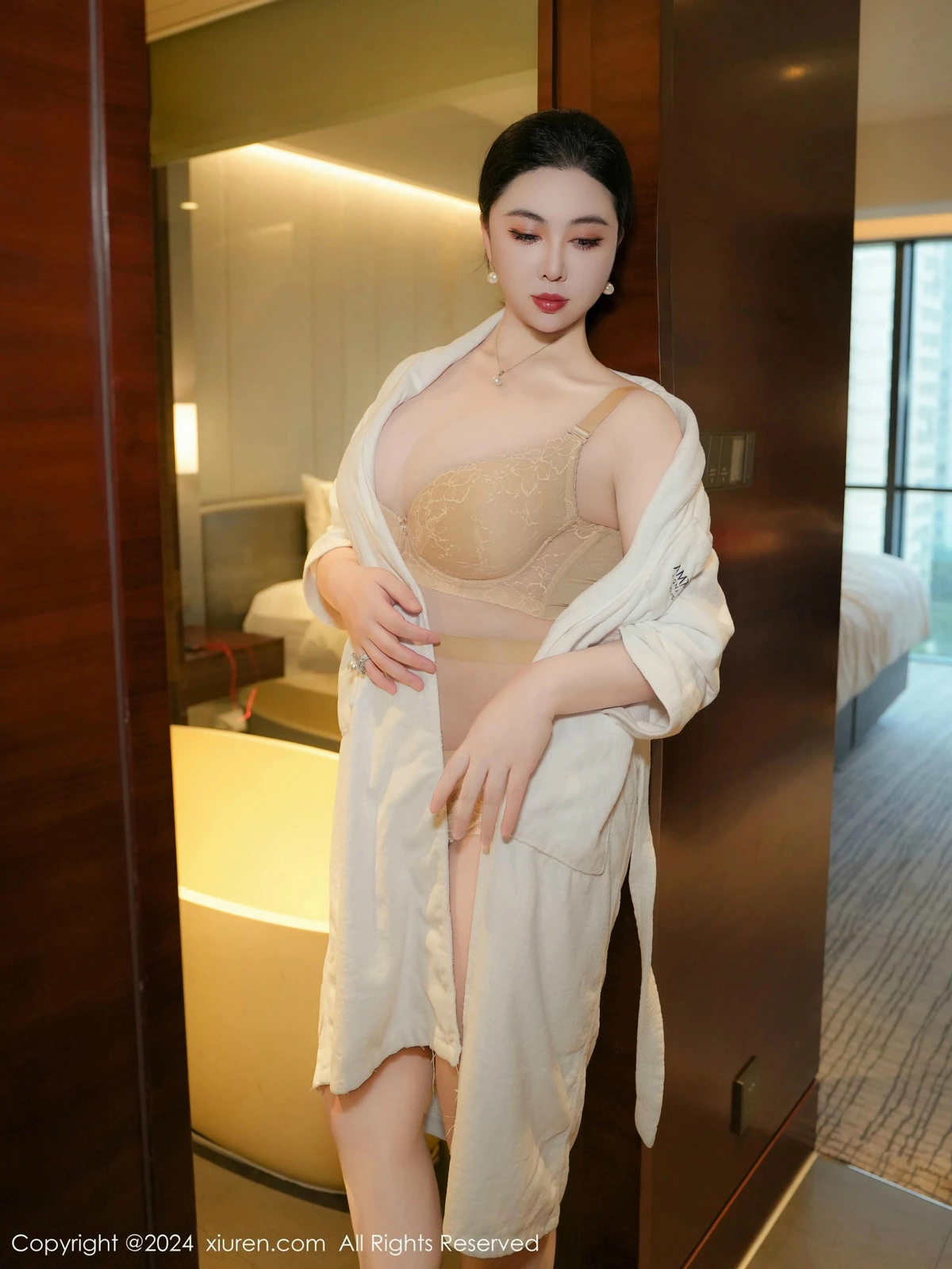 秀人集.com_[XiuRen秀人网]No.9534_模特风景尤美性感黄灰色内衣配超薄肉丝秀丰满身材惹火诱惑写真65P