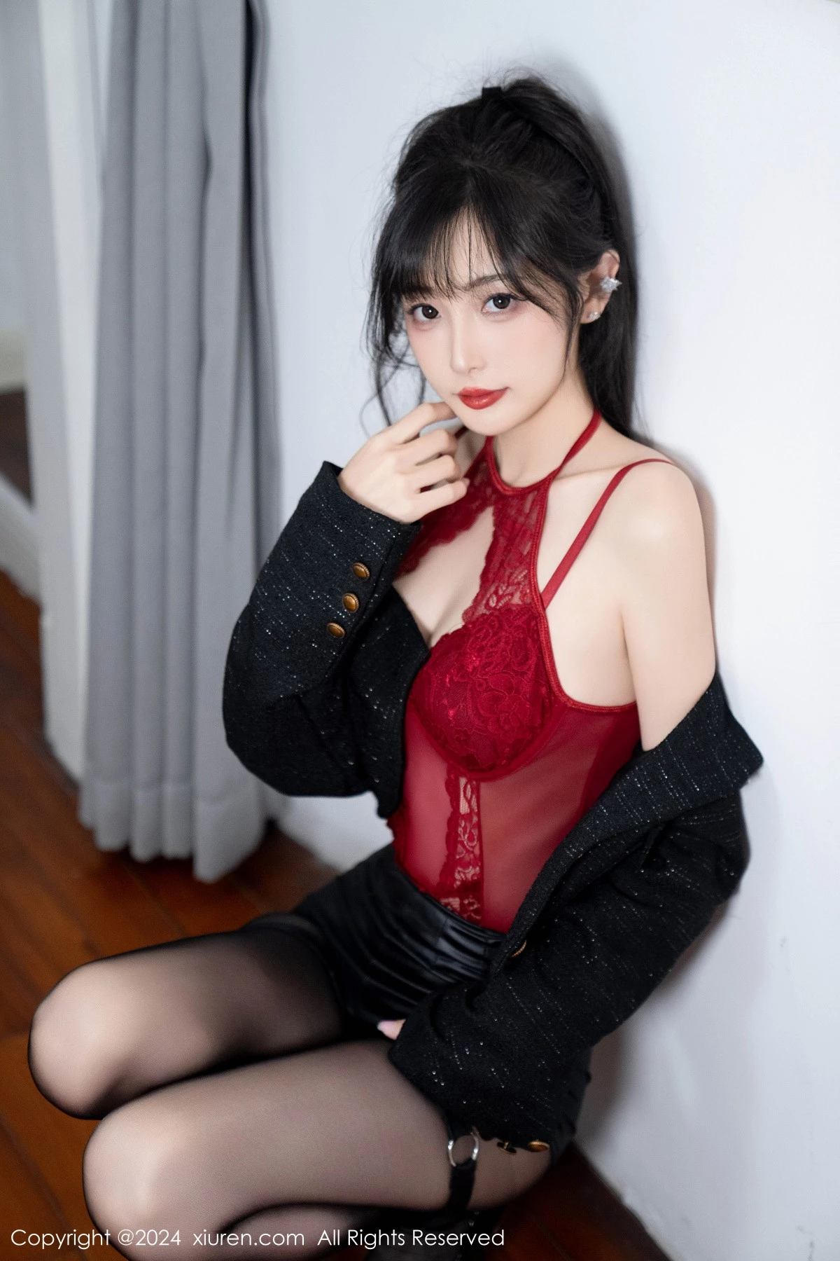 秀人集.com_[XiuRen秀人网]No.9561_模特林星阑性感红色蕾丝连体衣配黑丝吊袜秀曼妙身姿诱惑写真90P