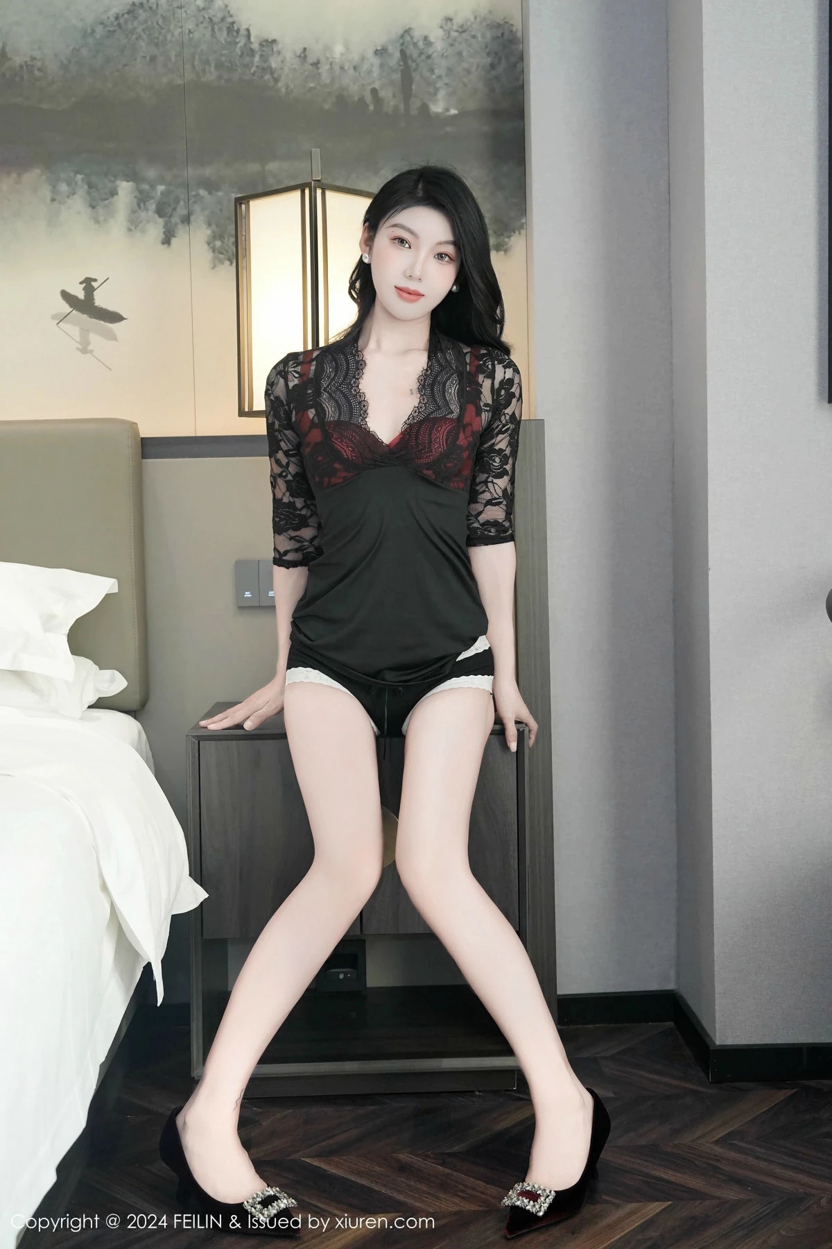 秀人集.com_[FeiLin嗲囡囡]VOL.488_模特希恬儿性感红色内衣配黑色蕾丝短裙秀曼妙身姿撩人诱惑写真61P