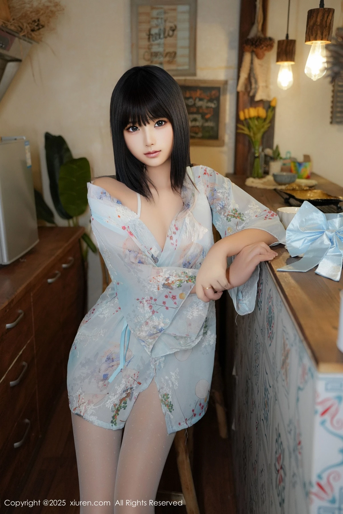 秀人集.com_[XiuRen秀人网]No.9760_模特姚若兮vay性感浅绿碎花情趣裙配白丝裤袜秀曼妙身姿诱惑写真51P