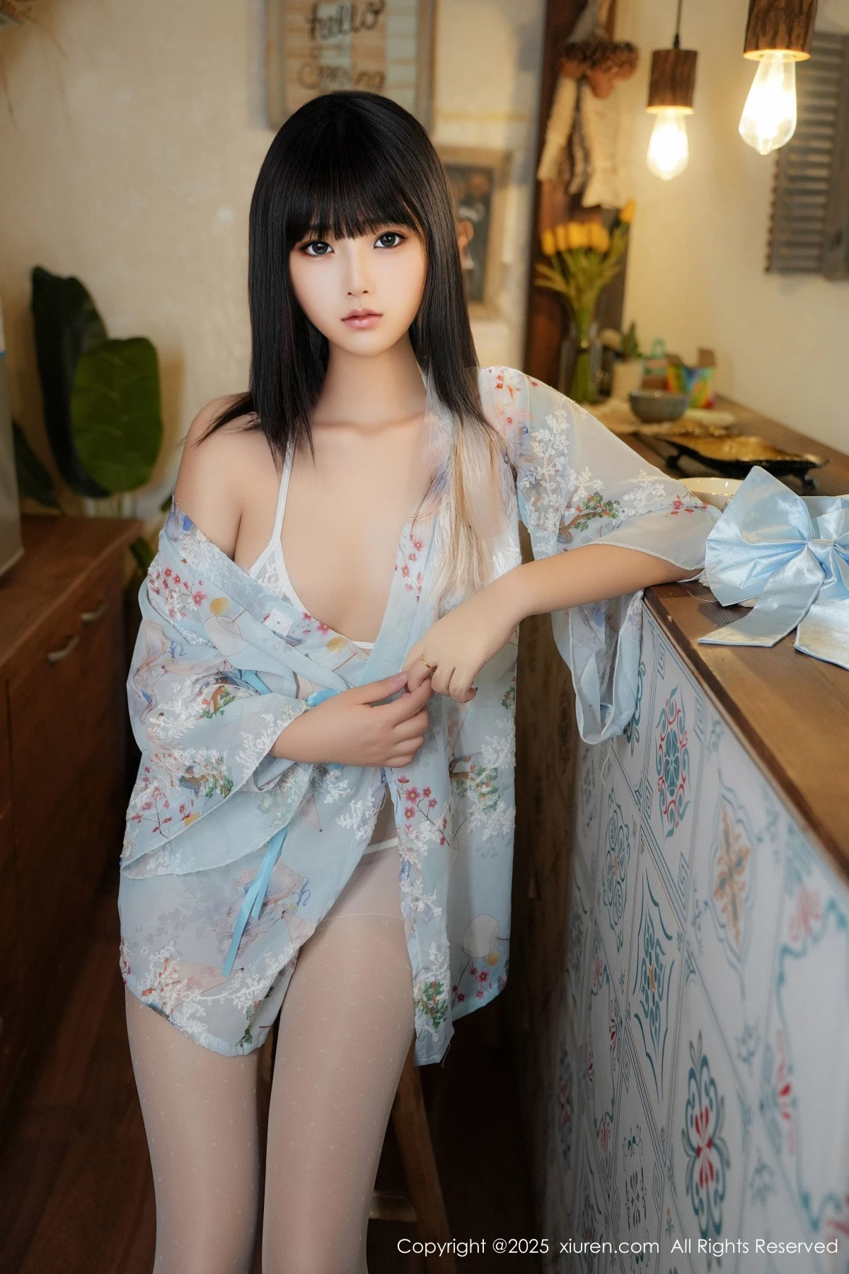 秀人集.com_[XiuRen秀人网]No.9760_模特姚若兮vay性感浅绿碎花情趣裙配白丝裤袜秀曼妙身姿诱惑写真51P