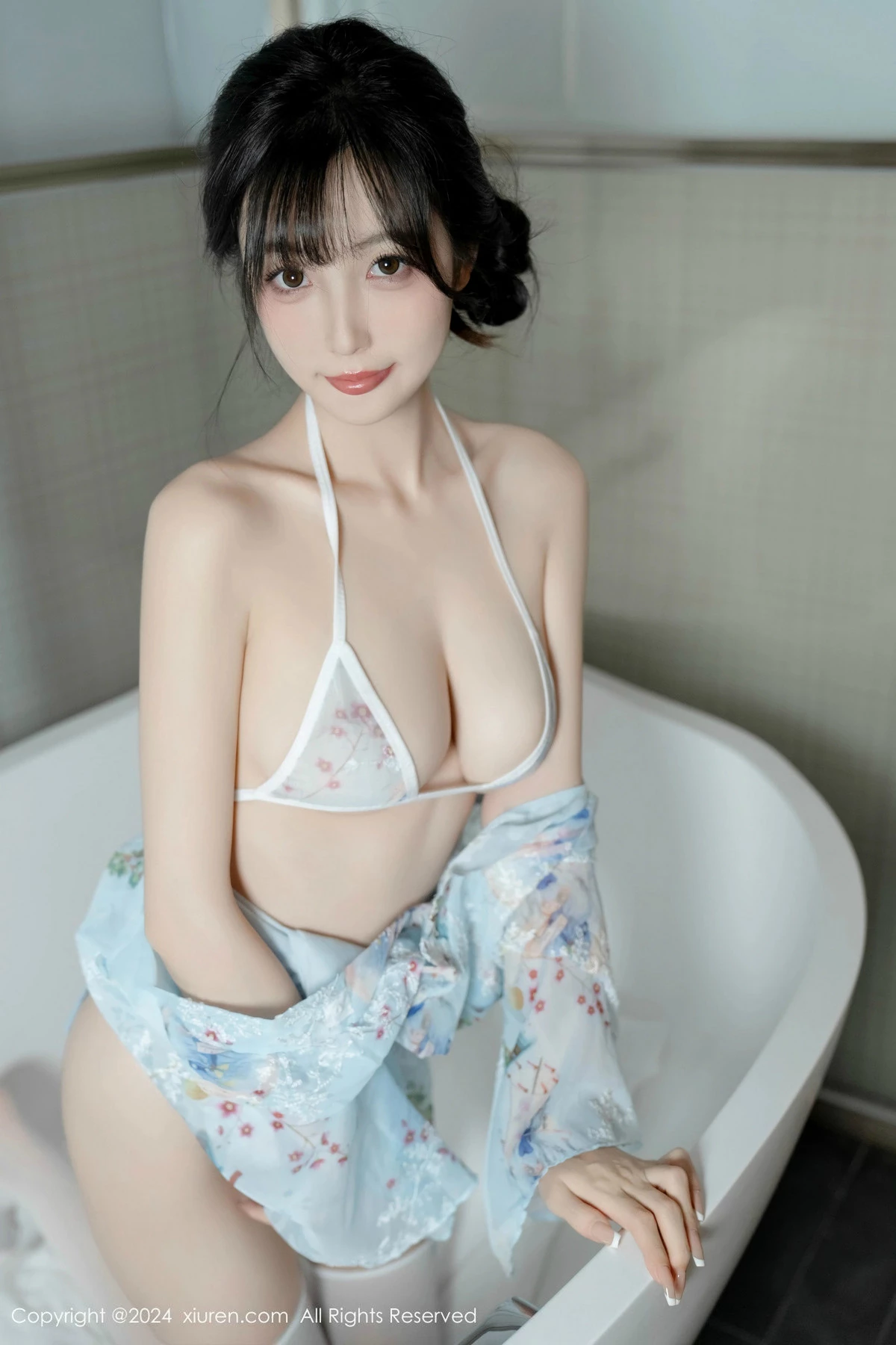 秀人集.com_[XiuRen秀人网]No.9632_模特林星阑性感浅蓝色连衣短裙配白色丝袜秀曼妙身姿诱惑写真85P