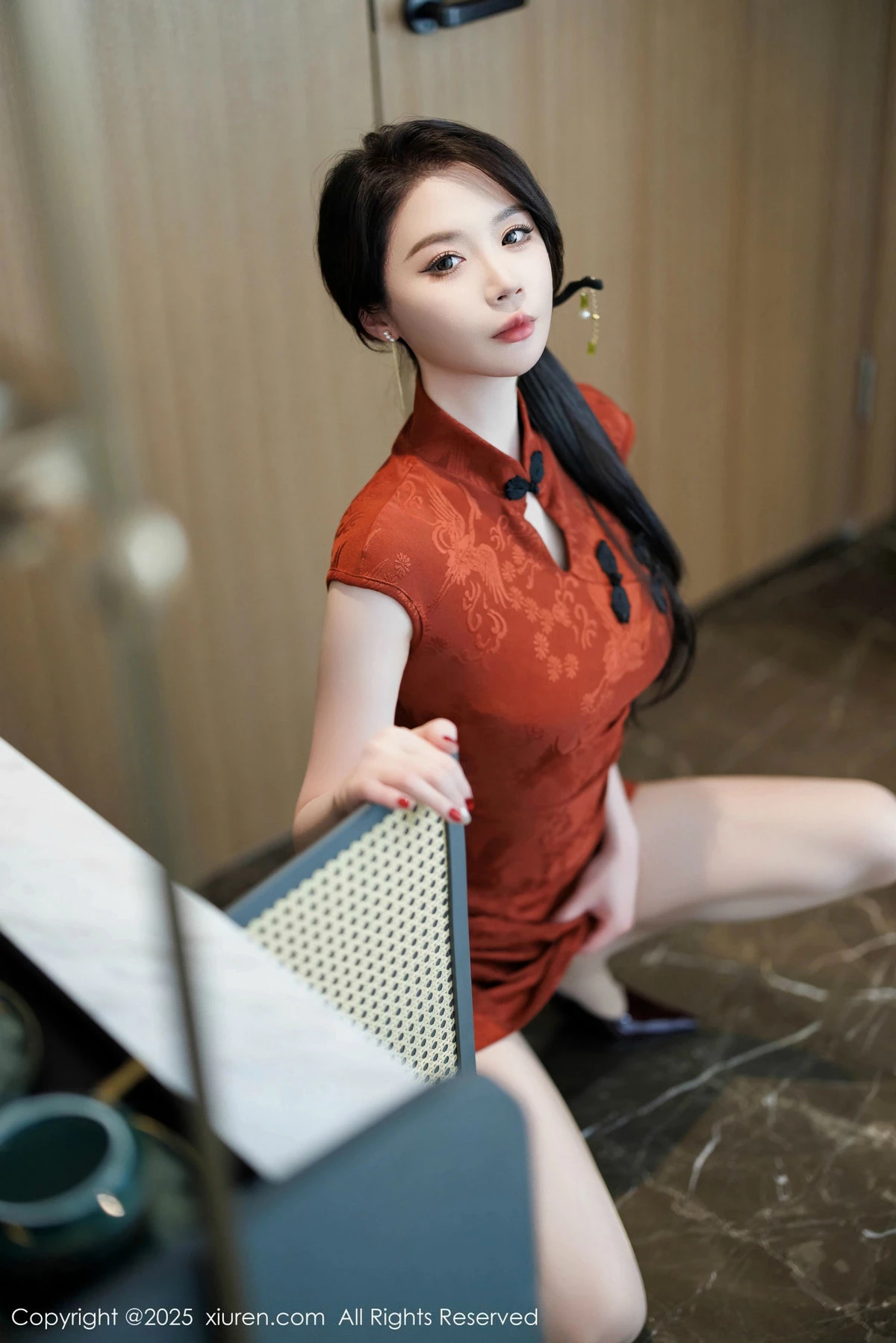 秀人集.com_[XiuRen秀人网]No.9812_模特梦心玥性感红色旗袍服饰露红色内衣秀高挑曼妙身姿诱惑写真91P