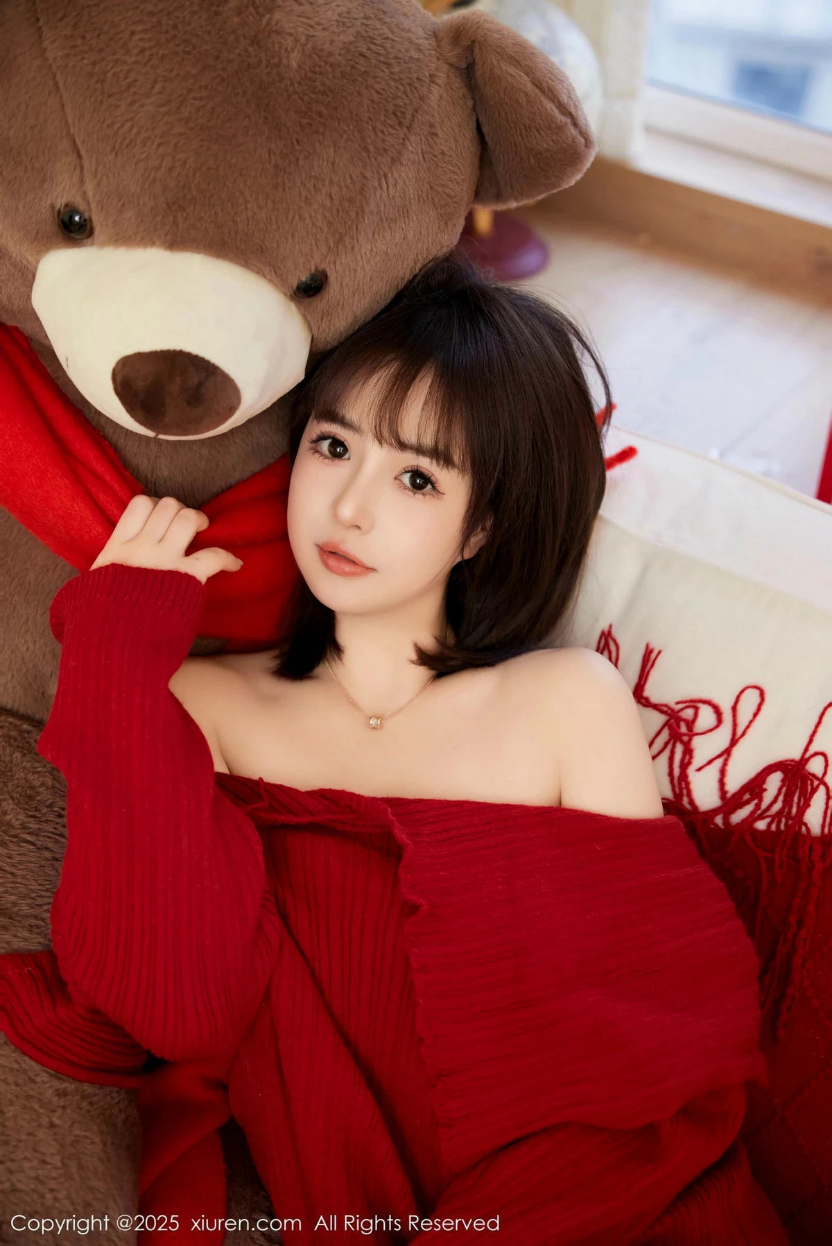 秀人集.com_[XiuRen秀人网]No.9818_模特养乐多Doll新年主题性感喜庆红色内衣秀完美身材诱惑写真66P