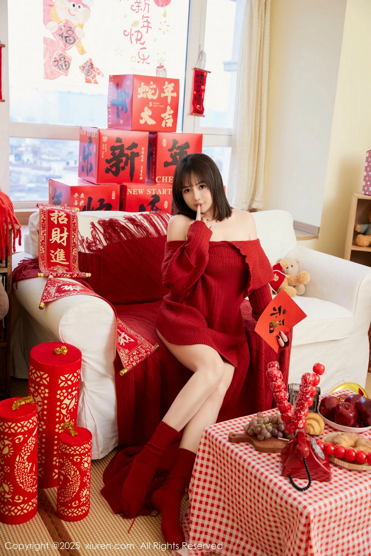 秀人集.com_[XiuRen秀人网]No.9818_模特养乐多Doll新年主题性感喜庆红色内衣秀完美身材诱惑写真66P