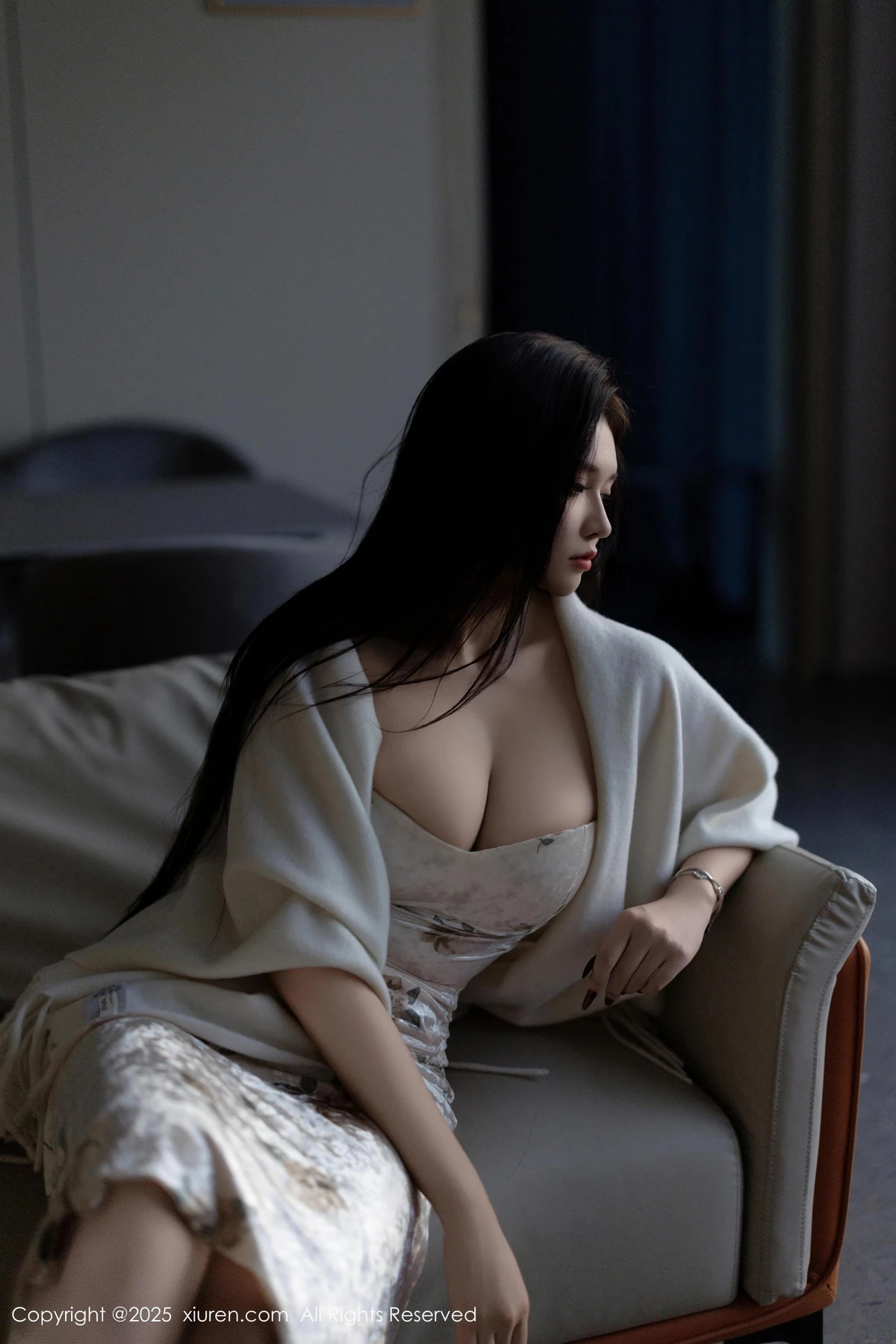 秀人集.com_[XiuRen秀人网]No.9899_模特娜比脱连衣短裙露性感蓝色内衣配超薄肉丝秀凹凸身材诱惑写真81P