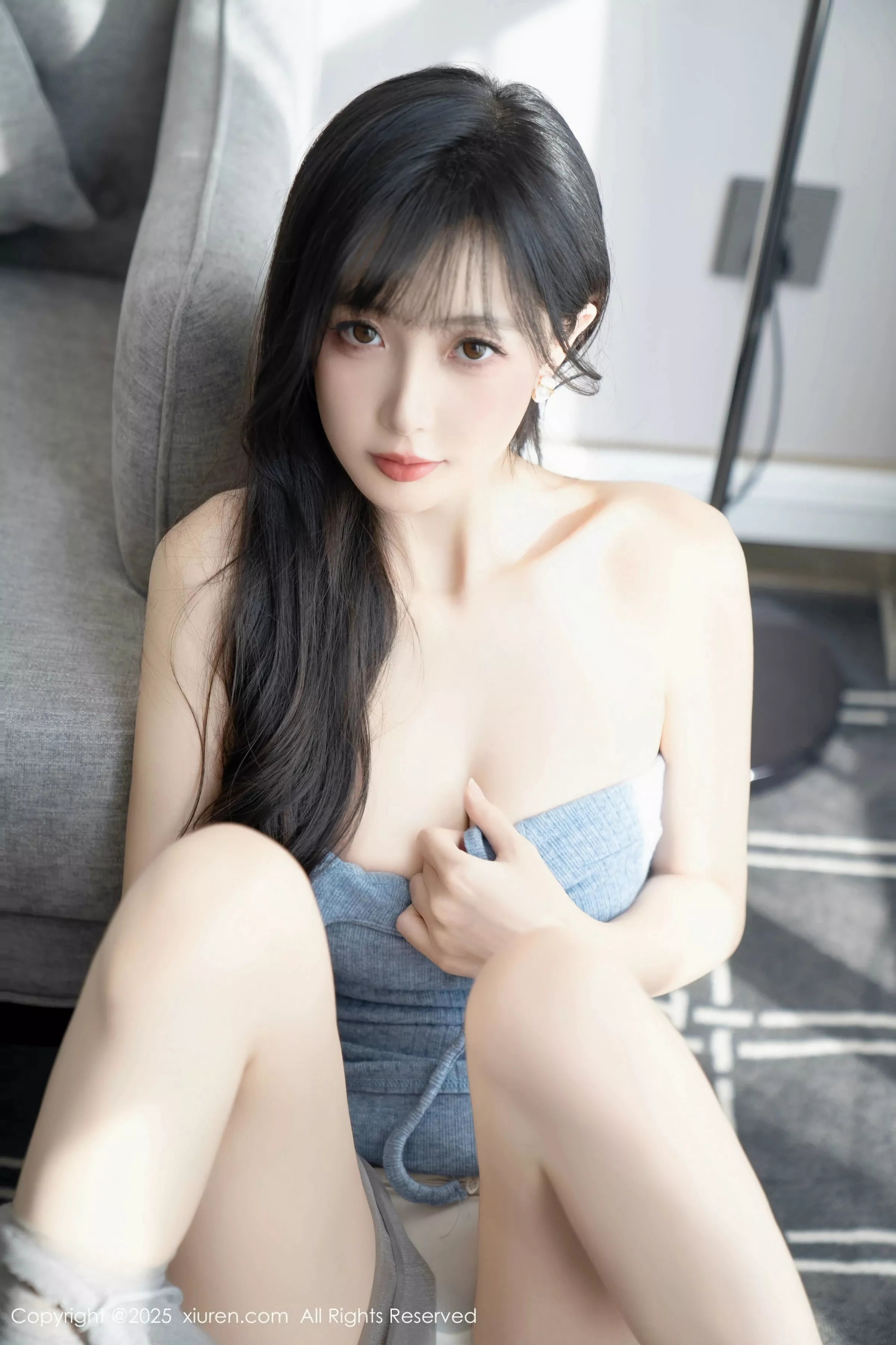 秀人集.com_[XiuRen秀人网]No.10124_模特樱桃小阑子性感浅蓝色连衣短裙配灰丝袜秀曼妙身姿诱惑写真86P