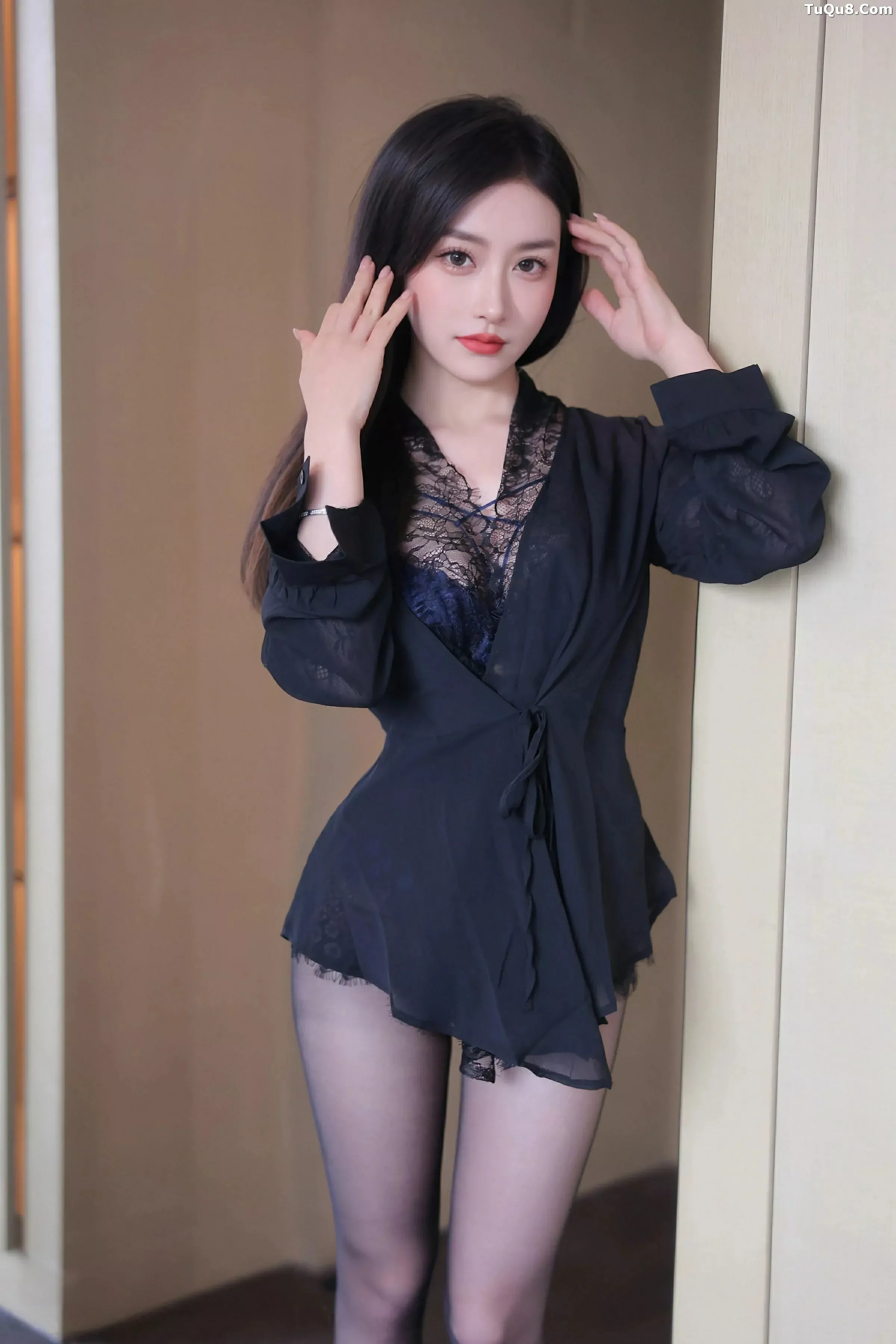 秀人集.com_[XiuRen秀人网]No.10382_模特Annie_baby性感蕾丝情趣服饰配超薄黑丝秀完美身材诱惑写真72P