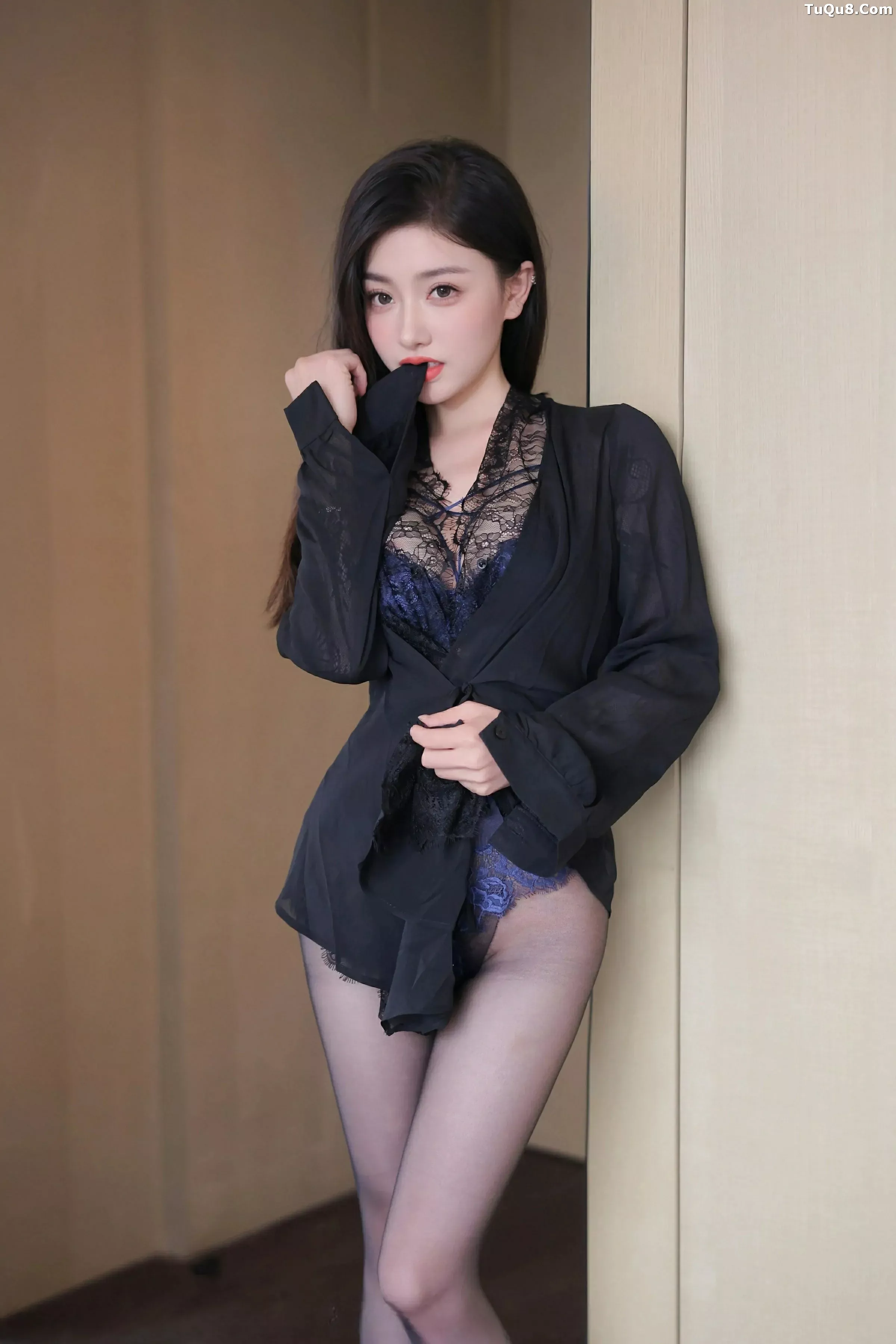 秀人集.com_[XiuRen秀人网]No.10382_模特Annie_baby性感蕾丝情趣服饰配超薄黑丝秀完美身材诱惑写真72P