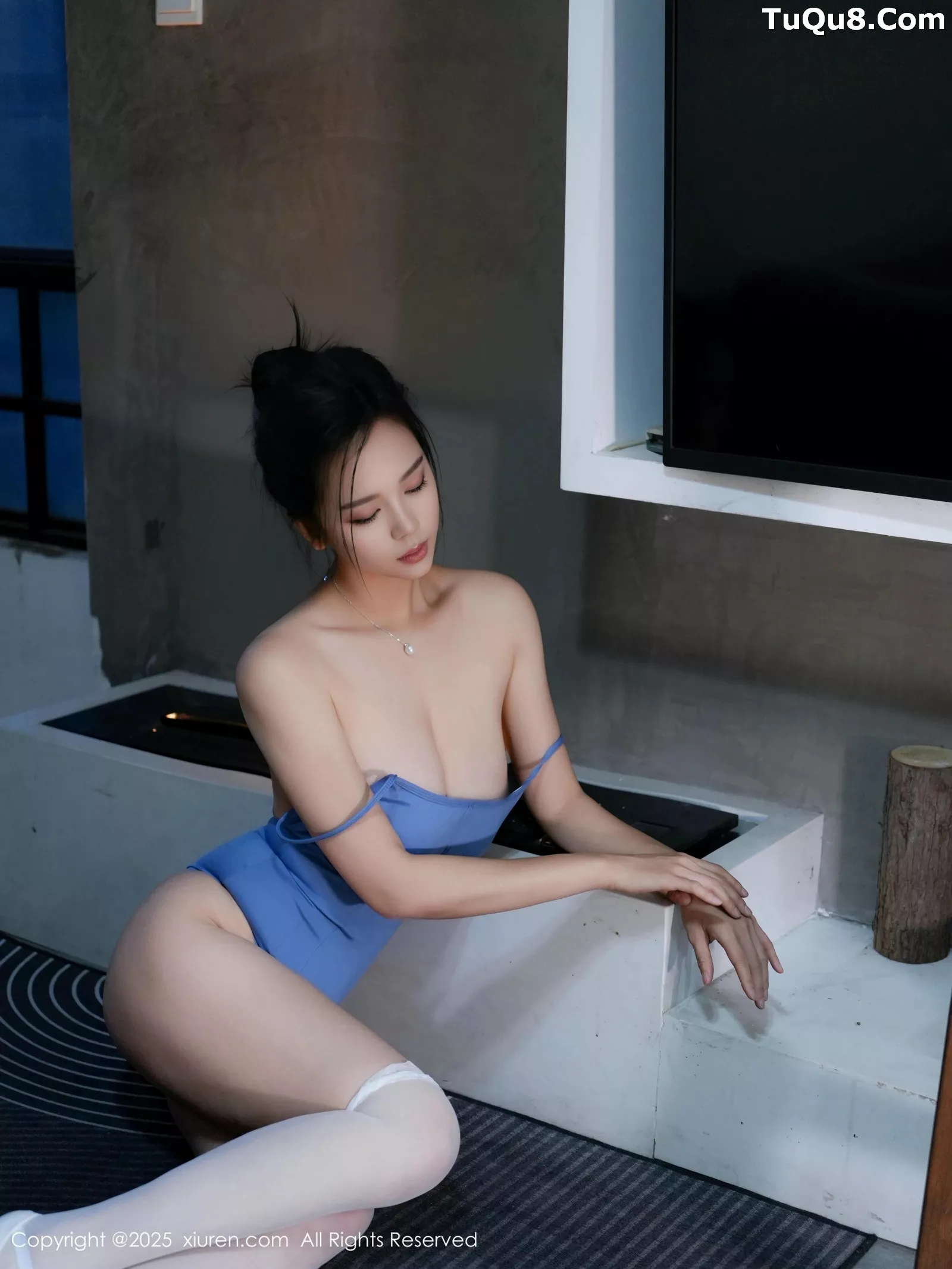 秀人集.com_[XiuRen秀人网]No.10327_模特玫瑰我爱你性感蓝色瑜伽服配白丝袜紧身秀凹凸身材诱惑写真80P