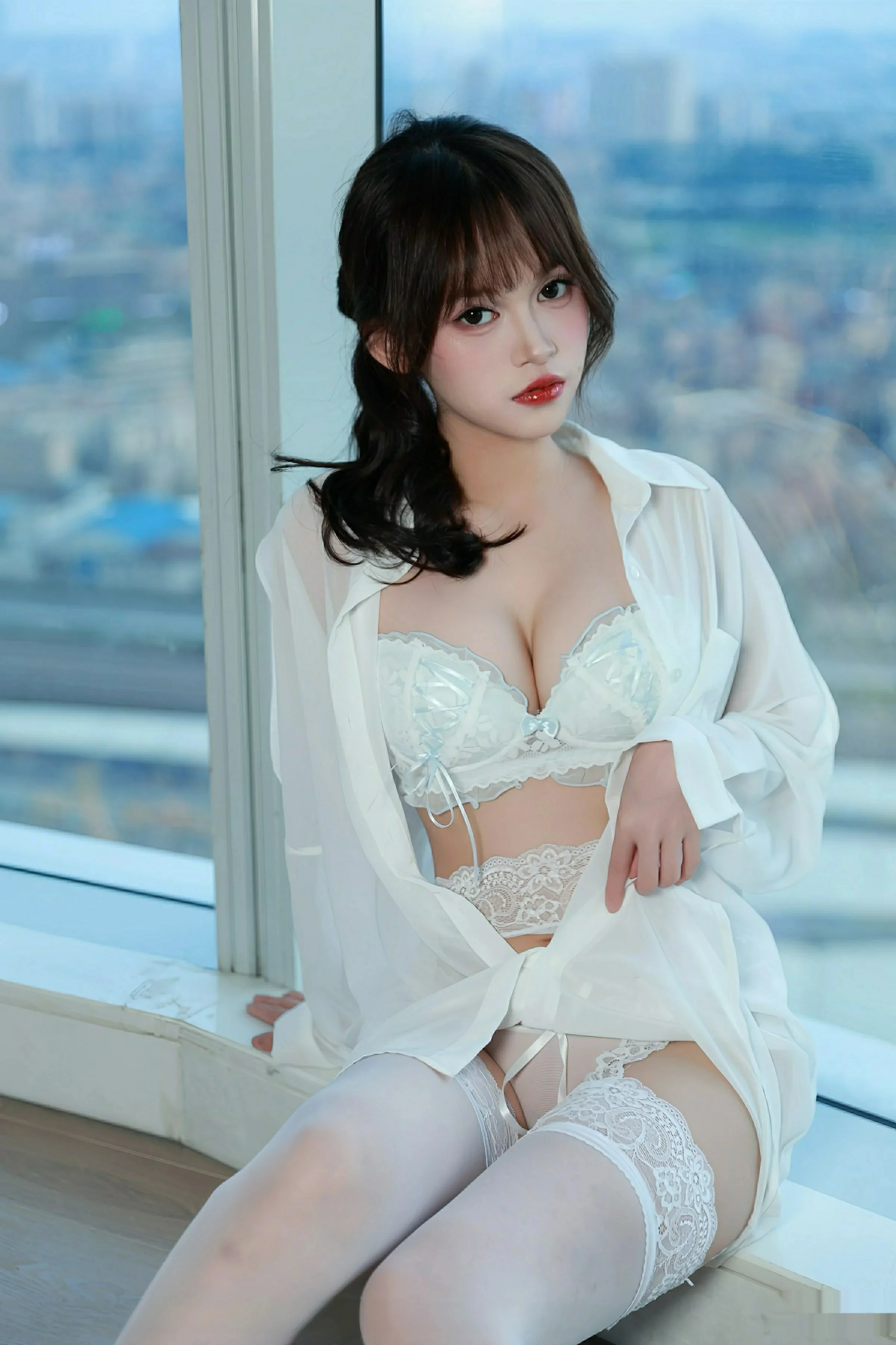 秀人集.com_[XiuRen秀人网]No.10642_模特糯咪性感白色衬衫露白色内衣配白丝吊袜秀完美身材诱惑写真80P