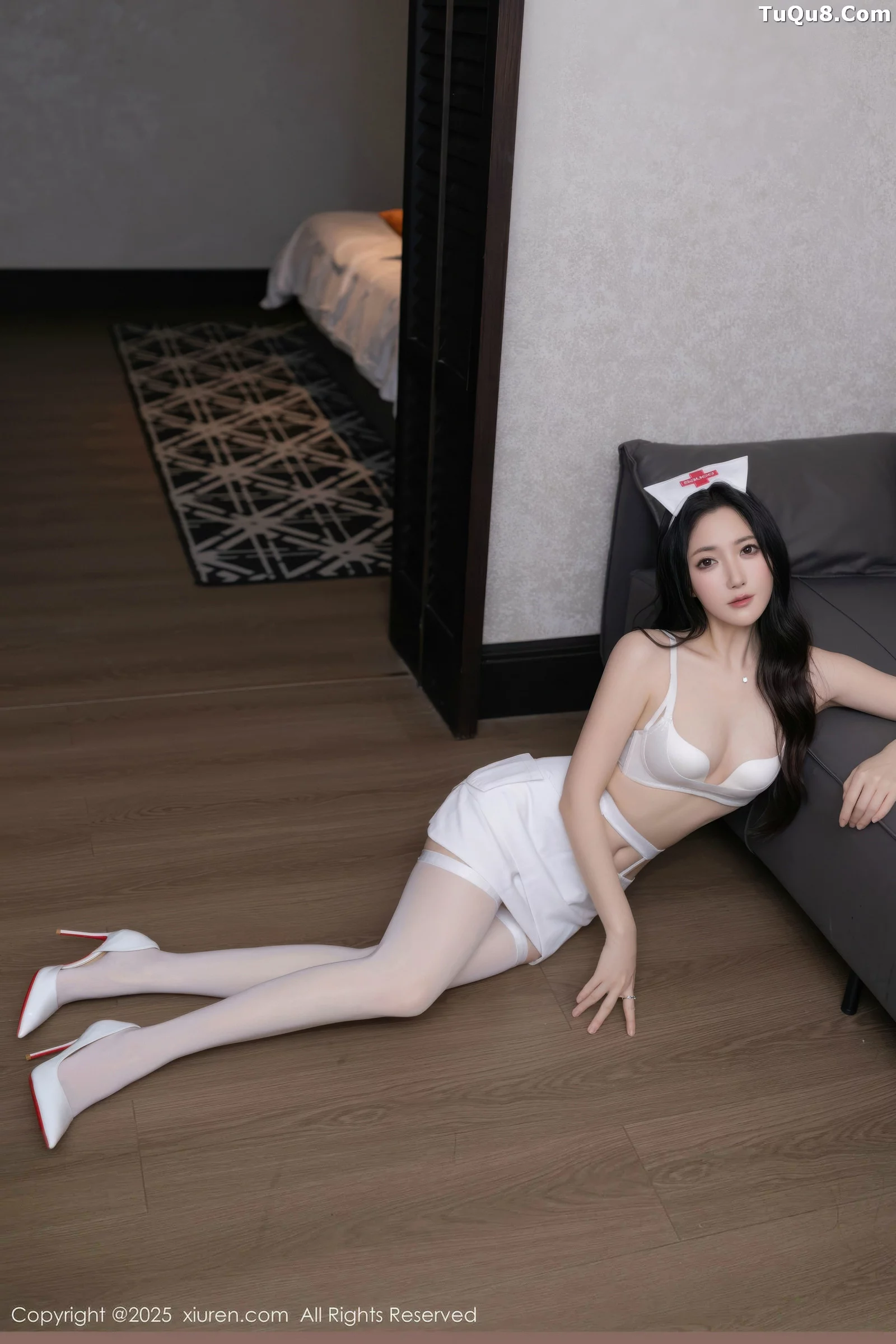 秀人集.com_[XiuRen秀人网]No.10711_模特鱼子酱Fish性感白色护士制服配白丝吊袜秀曼妙身姿诱惑写真74P