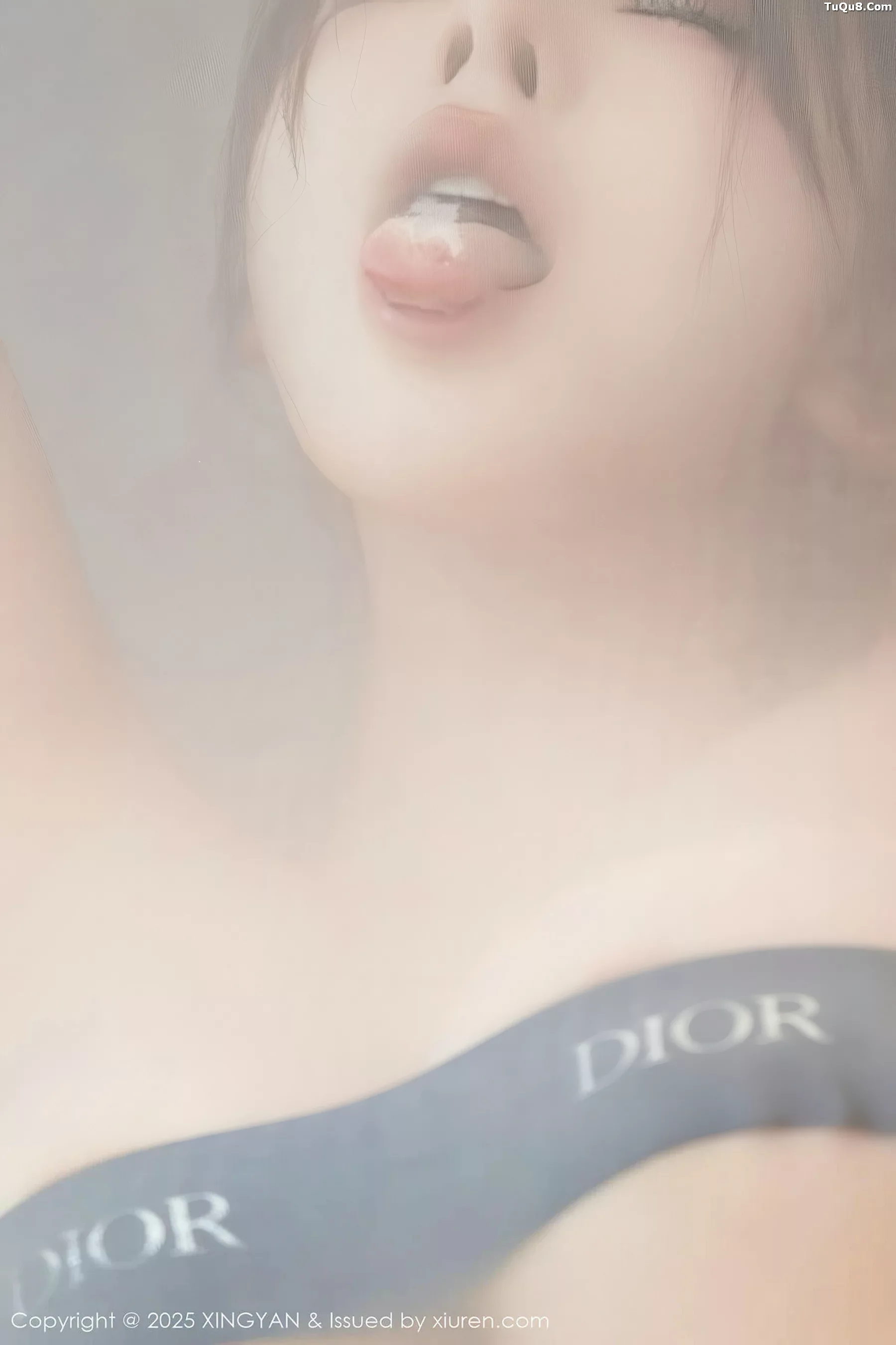 秀人集.com_[XINGYAN星颜社]VOL.423_模特李丽莎性感玫红色瑜伽服饰露超薄黑丝秀曼妙身姿诱惑写真68P