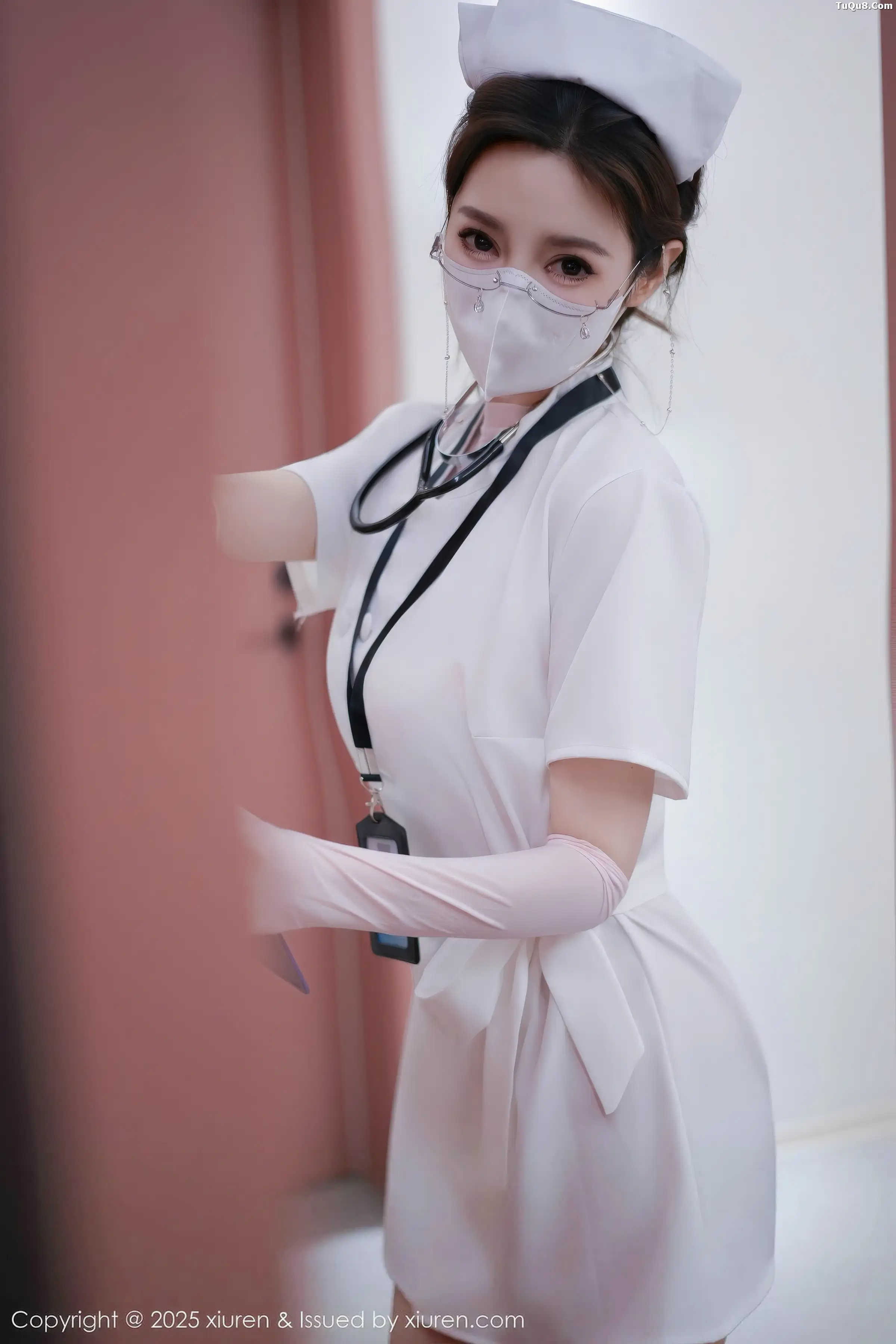 秀人集.com_[XiuRen秀人网]No.11099_模特Twins-桃桃性感护士服露白色情趣内衣秀曼妙身姿诱惑写真78P