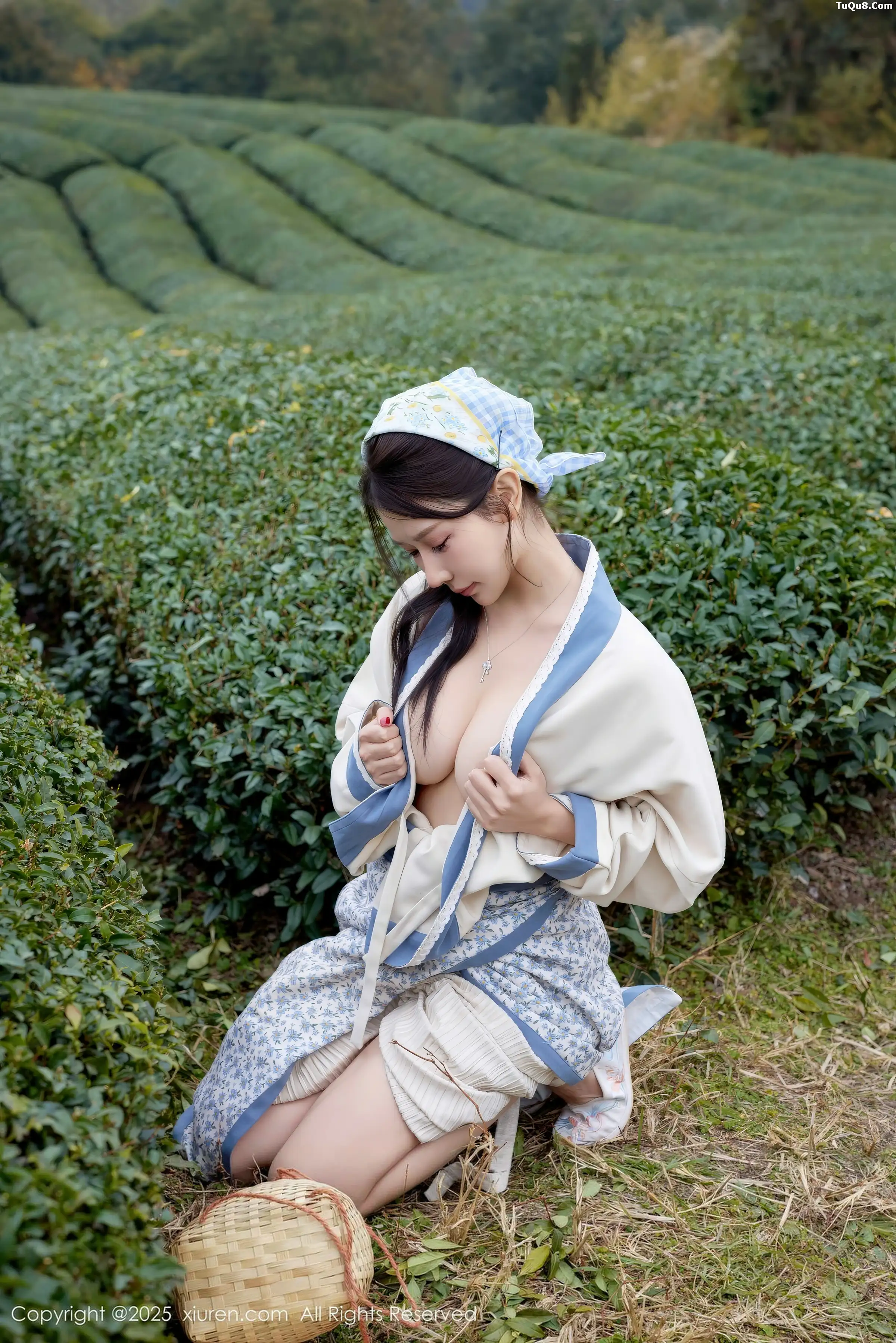 秀人集.com_[XiuRen秀人网]No.11098_模特尹甜甜户外采茶姑娘装扮性感长裙秀翘臀美腿迷人诱惑写真61P